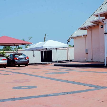 Feyintola Shortlet Apartment Ondo Exterior photo