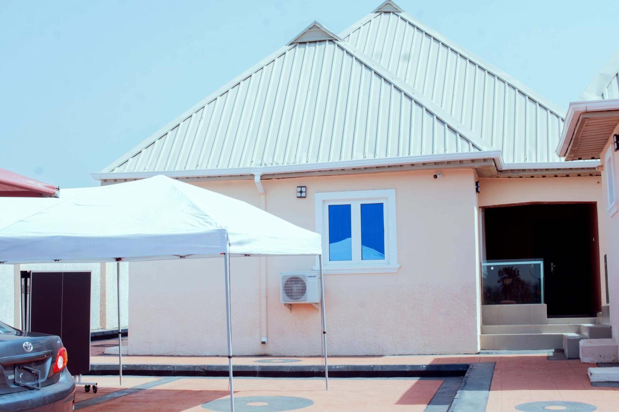 Feyintola Shortlet Apartment Ondo Exterior photo