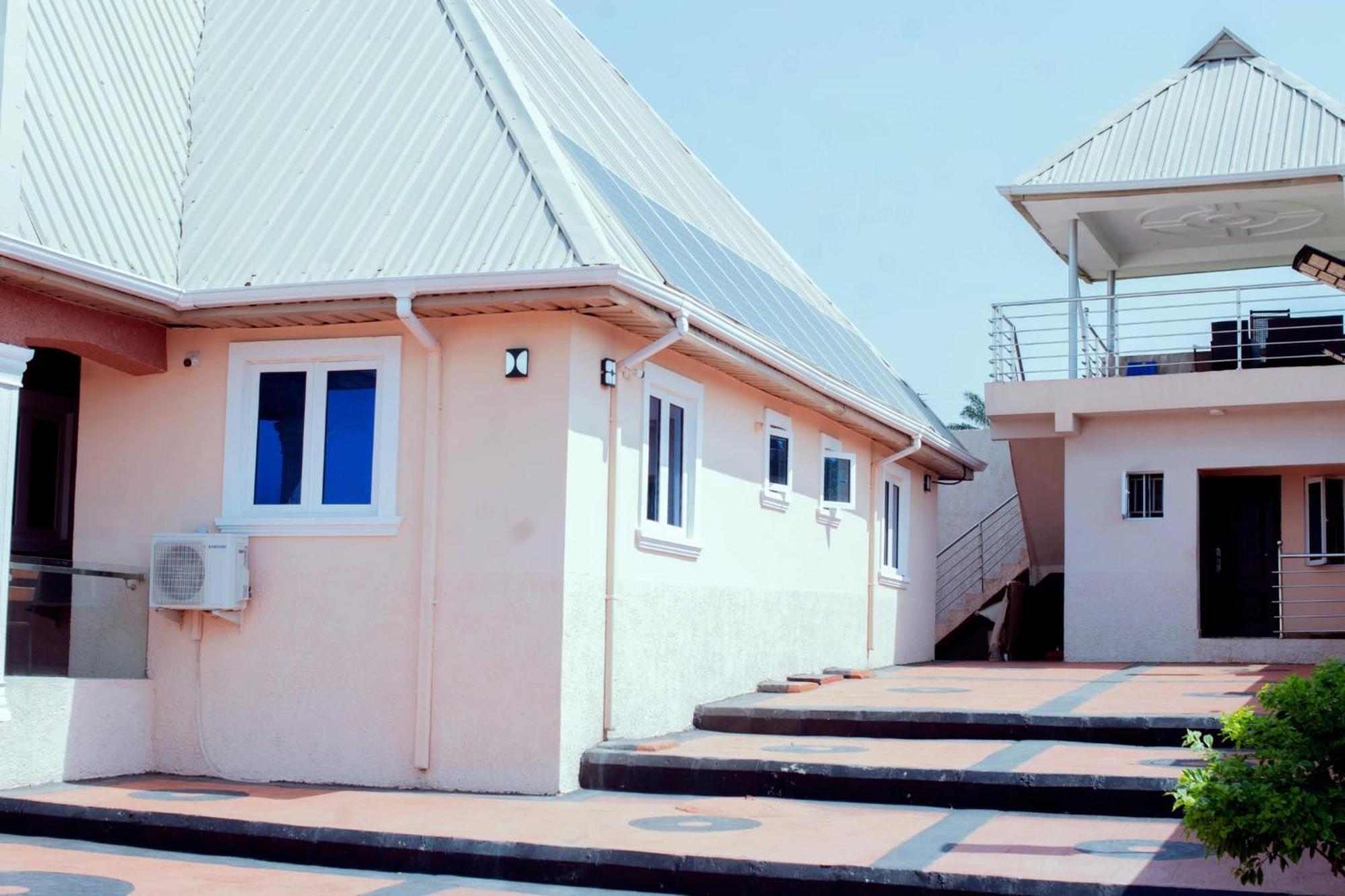Feyintola Shortlet Apartment Ondo Exterior photo